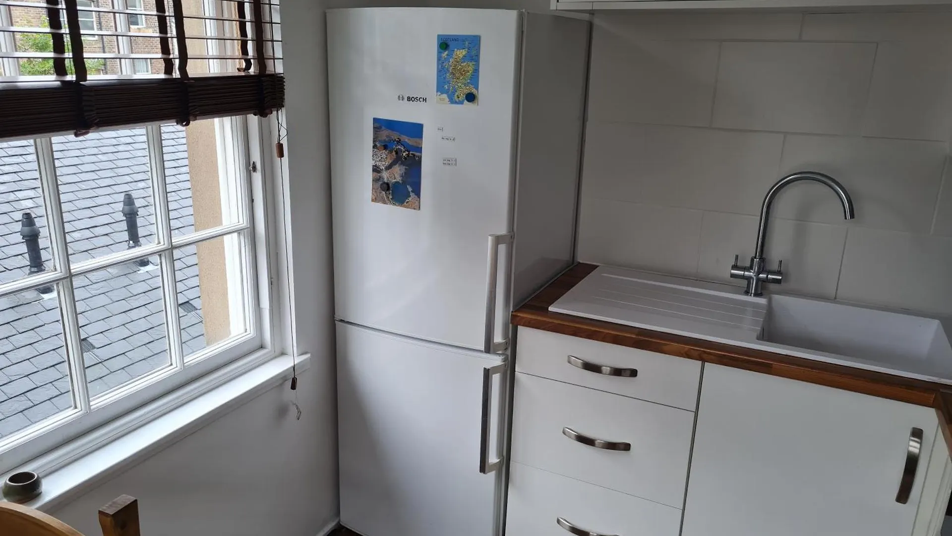 223 Websters Land - Stunning Castle View Apartment Edinburgh